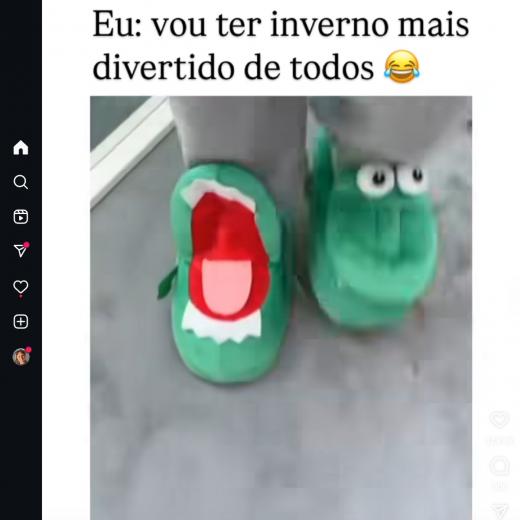 Pantufa de Crocodilo Boca Aberta  